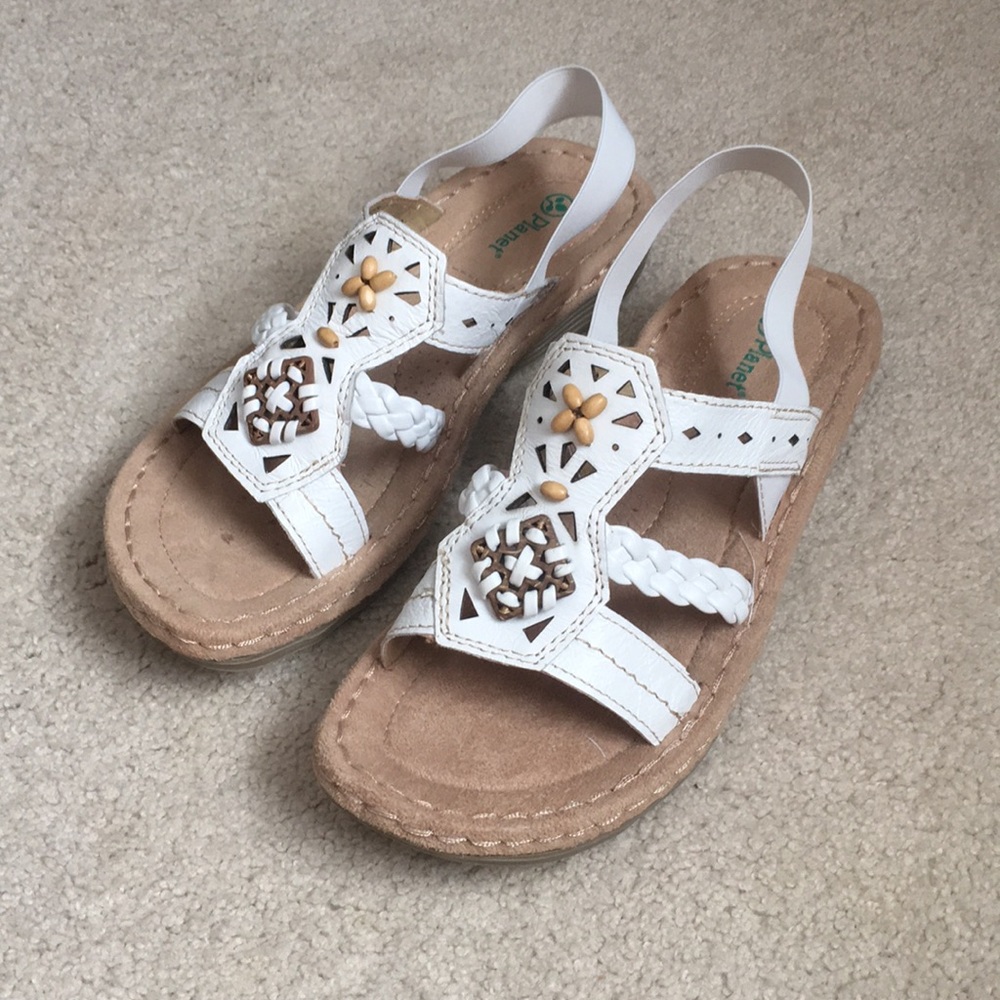 Planet white sandals size 7 1/2